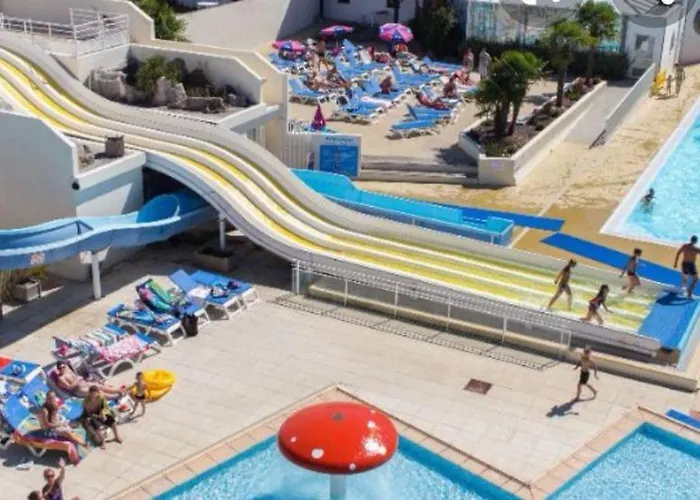 Les Bois Mobil Grand Luxe 3ch 2sdb Kemping Saint-Jean-de-Monts